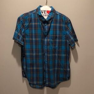Short sleeve button up. Barely worn, medium